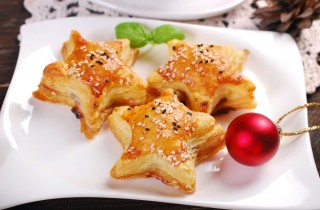 Antipasti di Natale con pasta sfoglia: 10 ricette facili