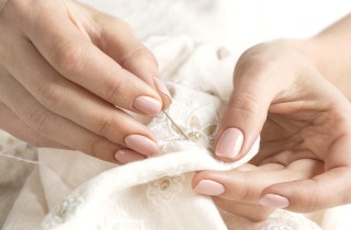 Ricamare le tende: idee e schemi