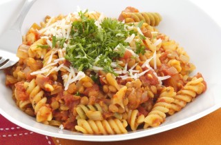 Come si cucina pasta e lenticchie in scatola per un primo veloce