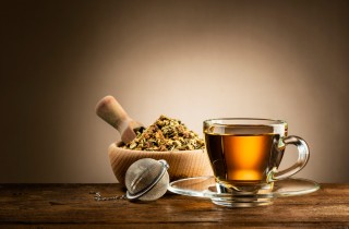 5 tisane che dovresti provare per rilassarti