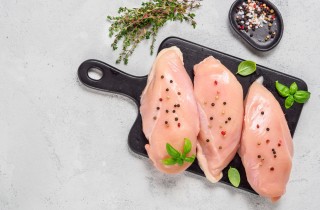 Come scongelare il pollo in modo sicuro