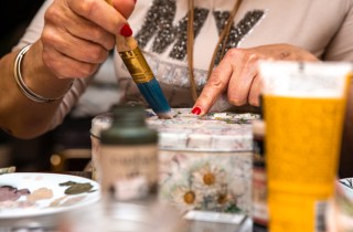 Decoupage con carta velina: come si fa