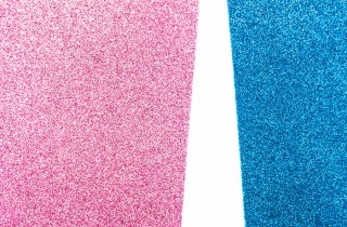 Palline albero di Natale fai da te gomma crepla glitterata: il tutorial