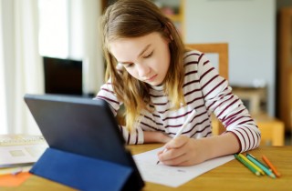 Compiti per le vacanze natalizie: 12 consigli per affrontarli