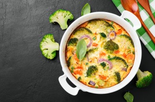 Gratin di verdure con besciamella: come fare questo contorno sfizioso