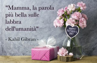 Le immagini con frasi per la festa della mamma 2021 più belle da condividere