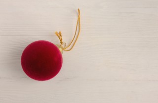 Palline di Natale effetto velluto: come realizzarle