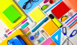 decluttering cancelleria, come ordinare cancelleria, come organizzare cancelleria