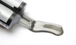 come chiudere buco plastica, buco plastica