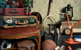 soffitta ordine pulizia polvere aspirapolvere abbaino umidità scatole bauli 