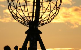 Capo Nord viaggi Norvegia sole mezzanotte