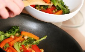 Primo utilizzo della tua nuova pentola antiaderente