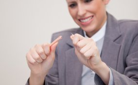 distruggere, demolire, disfare, abbattere, spaccare, rompere sogno