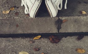 sneakers alte, caviglia