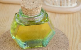 semidilino semi olio capelli bellezza