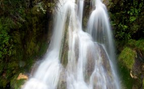 acqua sorgenti cascate benessere salute