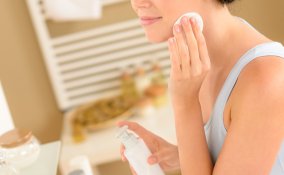 detersione della pelle del viso