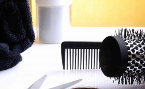 come pulire le spazzole per capelli