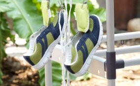 Come lavare le scarpe da ginnastica a mano e in lavatrice