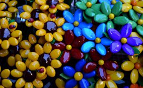 Come confezionare confetti a forma di fiore