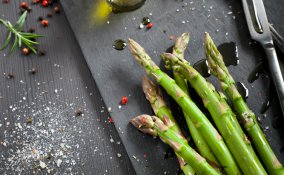 Asparagi sott'olio
