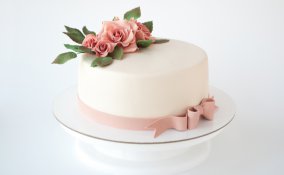 torte pasta di zucchero festa mamma, torte pasta di zucchero fiori