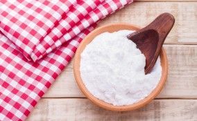 lavare le tende, bicarbonato, pulizia