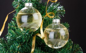 alline di natale alcoliche, palline di natale da riempire