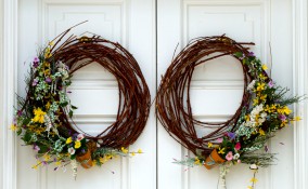 ghirlanda primaverile fai da te, ghirlanda primaverile porte, ghirlanda fuori porta