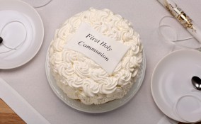 decorazioni torte prima comunione, torte prima comunione con panna montata