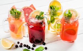 bibite rinfrescanti fatte in casa, bevande rinfrescanti, bevande estive