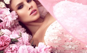 trucco da cerimonia, abito rosa, colori