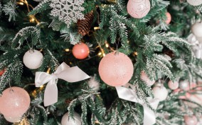 come aggiustare ramo rotto albero natale, ramo rotto albero natale