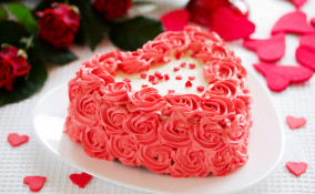 torte san valentino decorate panna, torte san valentino