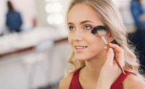 fan brush, pennello trucco, viso