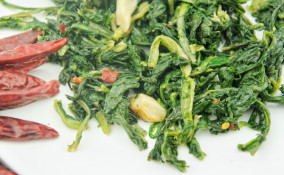 cicoria, padella, preparazione