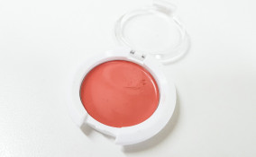 blush, crema, applicazione