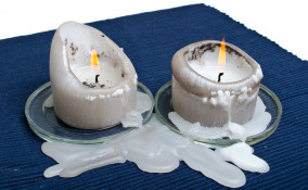 come togliere cera tovaglia, come eliminare cera tovaglia, come togliere macchie cera 