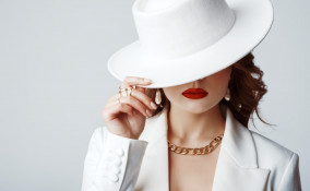 look donna, total white, abbigliamento invernale