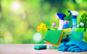 Come pulire pavimenti esterni ruvidi