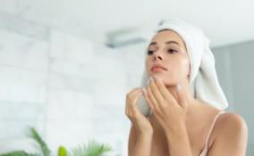 brufoli sul mento, rimedi naturali, ormoni