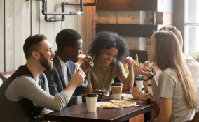 come fare amicizia in una nuova città, come fare amicizia