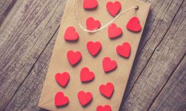 Sacchetti di carta fai da te: ecco come farli
