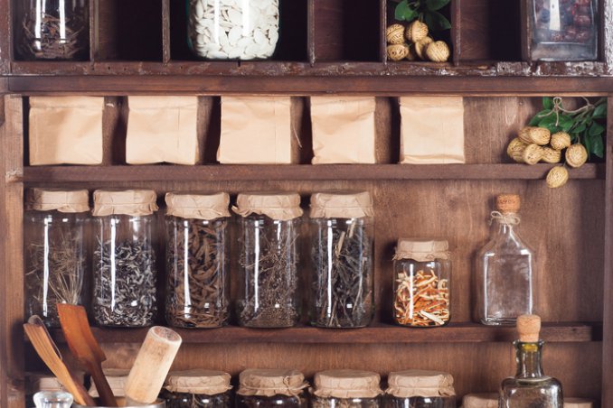 Alimenti contenitori vetro plastica ceramica fresco cotto