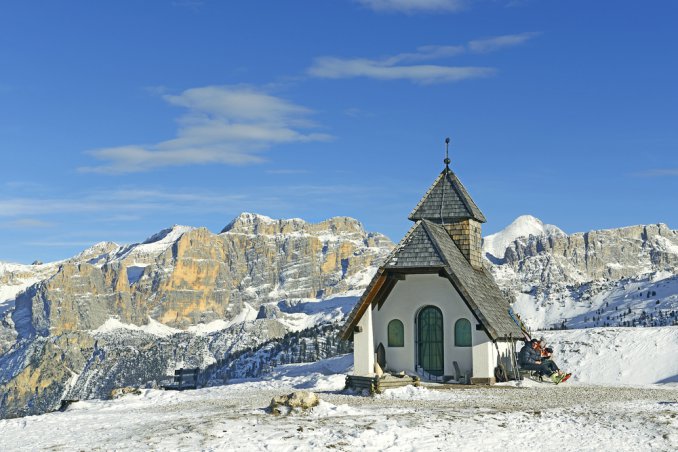 capodanno Val Badia Dolomiti sci neve relax baita Alto Adige