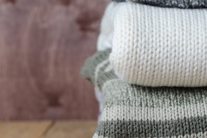 autunno inverno vestiti maglioni cambio stagione ordine armadio riporre abiti capi invernali 