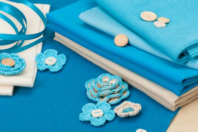 feltro decorazione bottoni