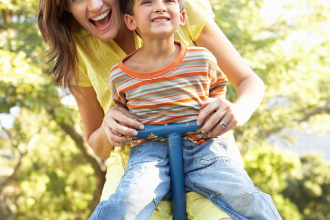 giocare gioco genitori figli creatività quotidiano mamma mamme donne donna