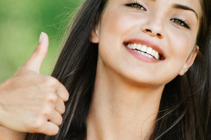 denti sbiancamento dentista sorriso