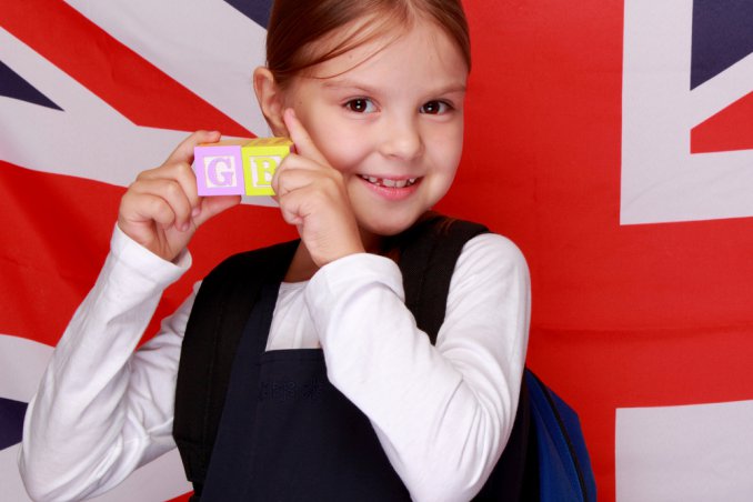 soggiorno linguistico scuola bambini lingue esperienza estero donne donna